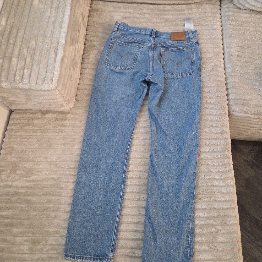 Levi's 501 Original Fit Jeans Womens W27 L30 Light Wash Distressed Ripped Denim - Picture 2 of 14